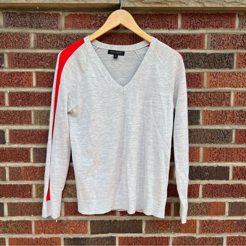 Banana Republic Light Gray V-Neck Sweater with Red Sleeve Stripe
